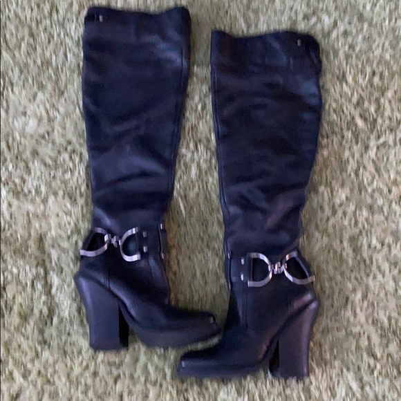 Boots - Picture 2 of 2